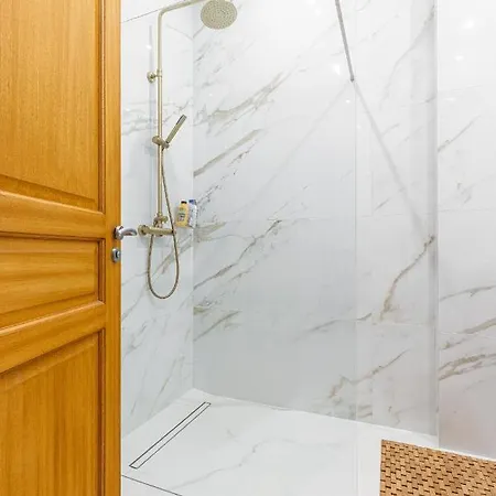 Promenade Sea View - Terrasse Vue Апартаменты